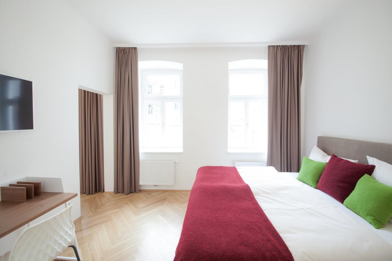 Cube70 Aparthotel Виена Екстериор снимка