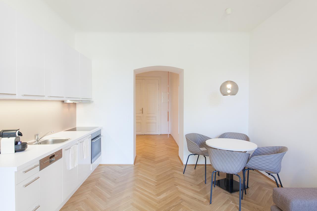 Cube70 Aparthotel Виена Екстериор снимка