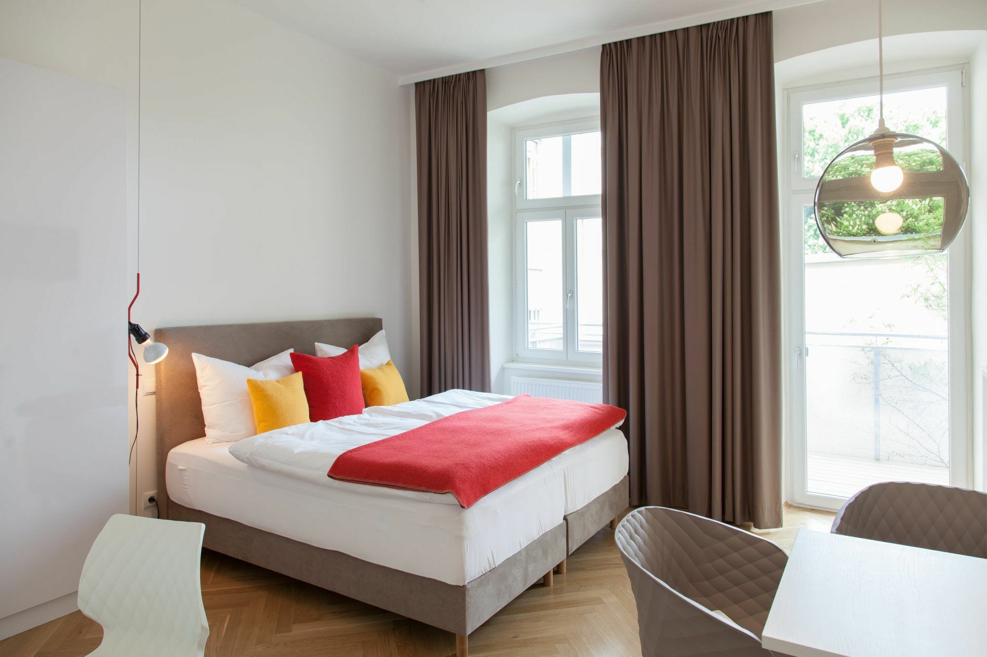 Cube70 Aparthotel Виена Екстериор снимка