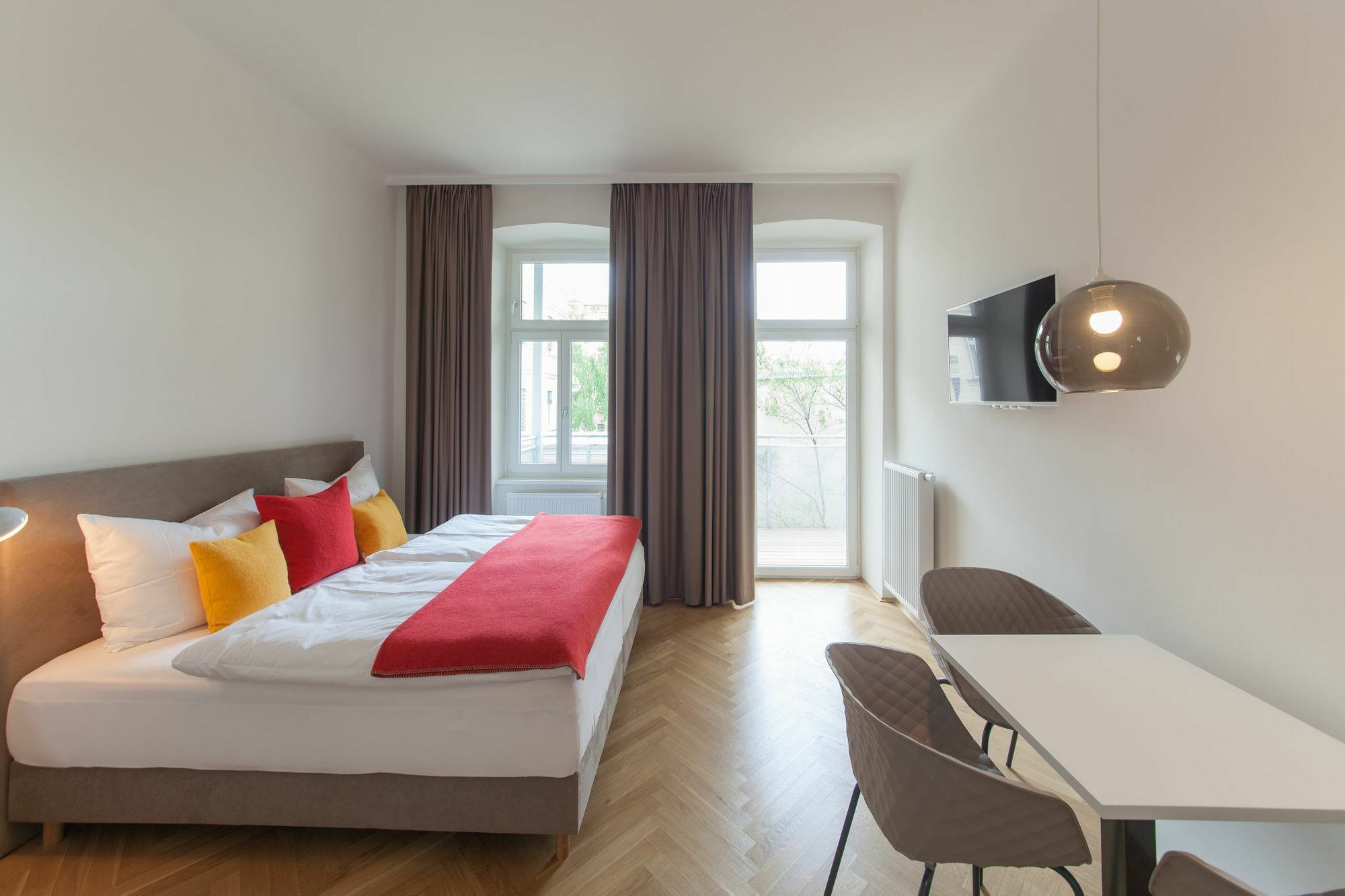 Cube70 Aparthotel Виена Екстериор снимка